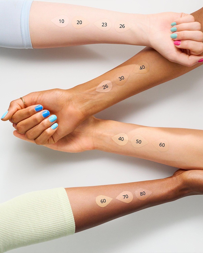 Essence Camouflage + Matt Liquid Concealer 5ml #20 Light Ivory