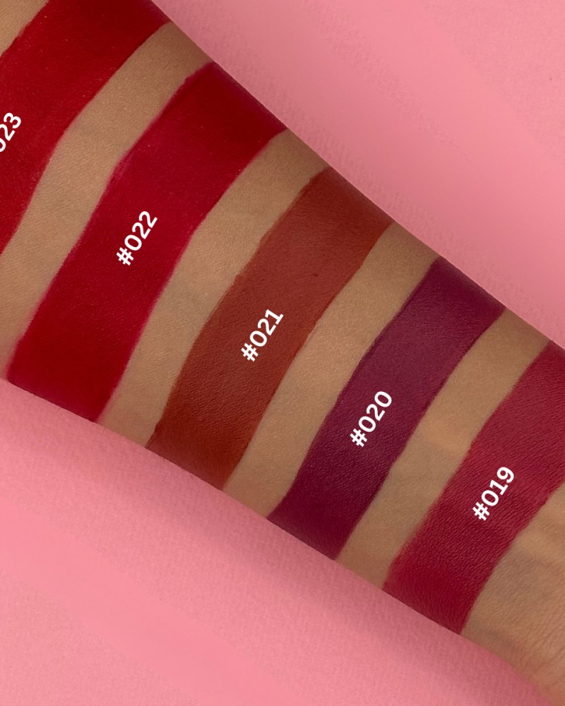 ELIXIR Matte Me Up Kissproof Lipstick 3g #019 (REDWOOD) ELIXIR Matte Me Up Kissproof Lipstick 3g #019 (REDWOOD)